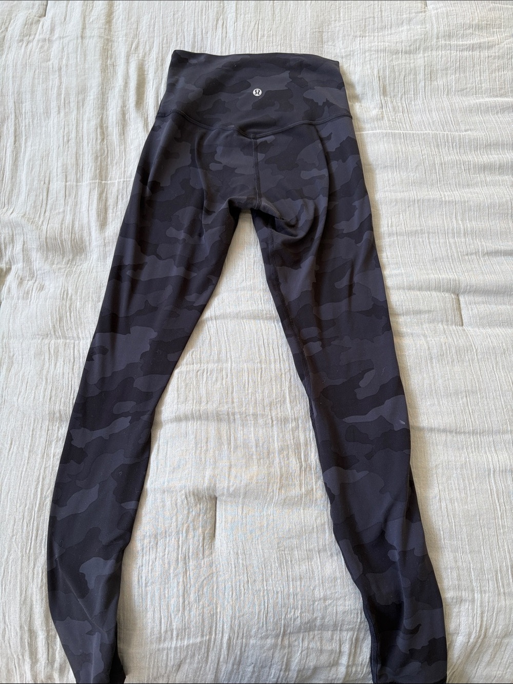 lululemon athletica womens Black & Charcoal Camo Leggings